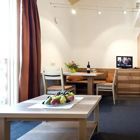 Mittendorf Klimaresidence 아파트호텔
