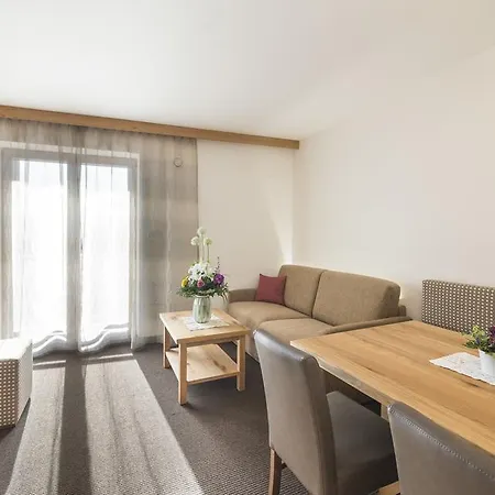 아파트호텔 Mittendorf Klimaresidence 3*